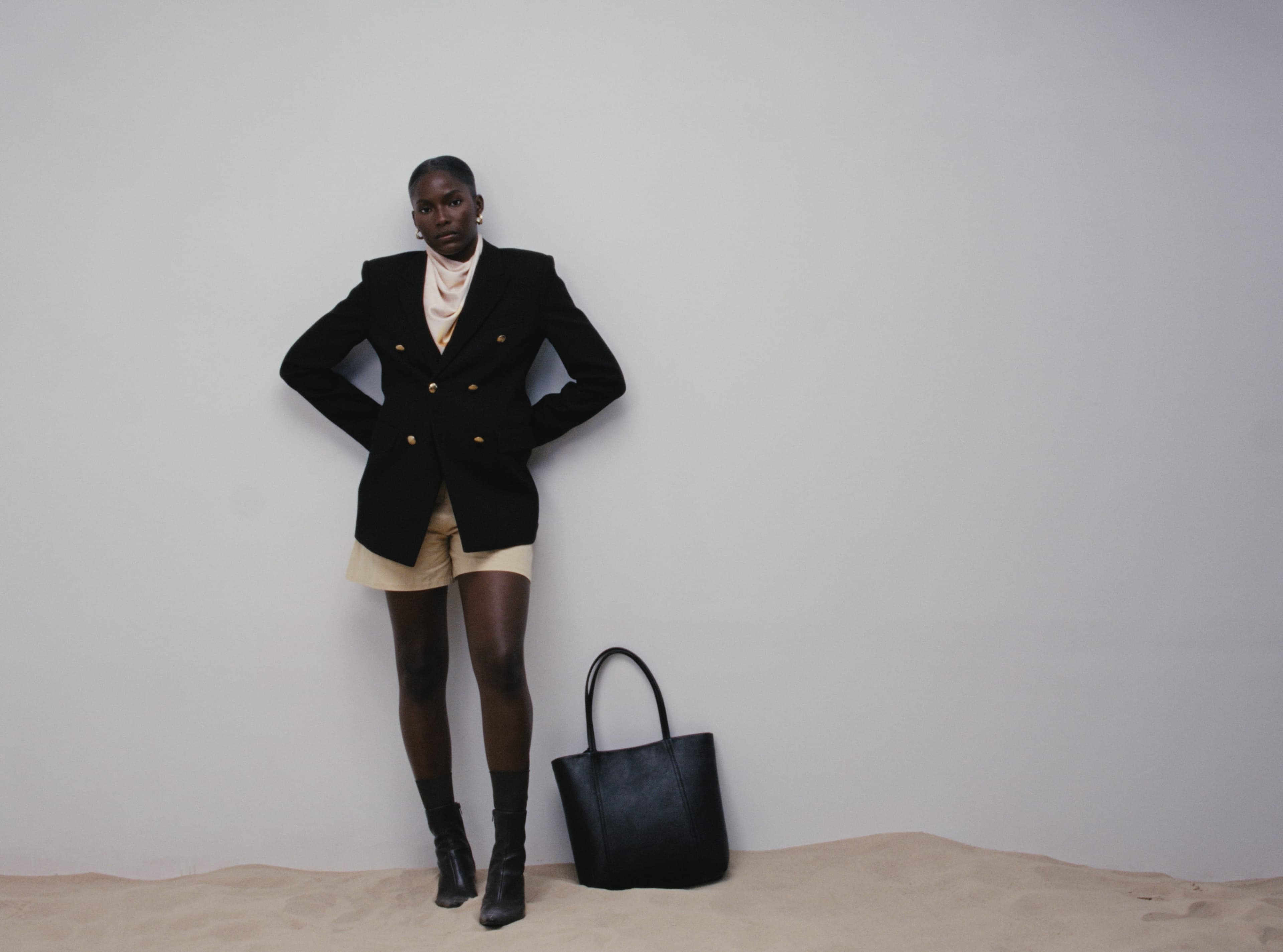 Mango Angola still 7