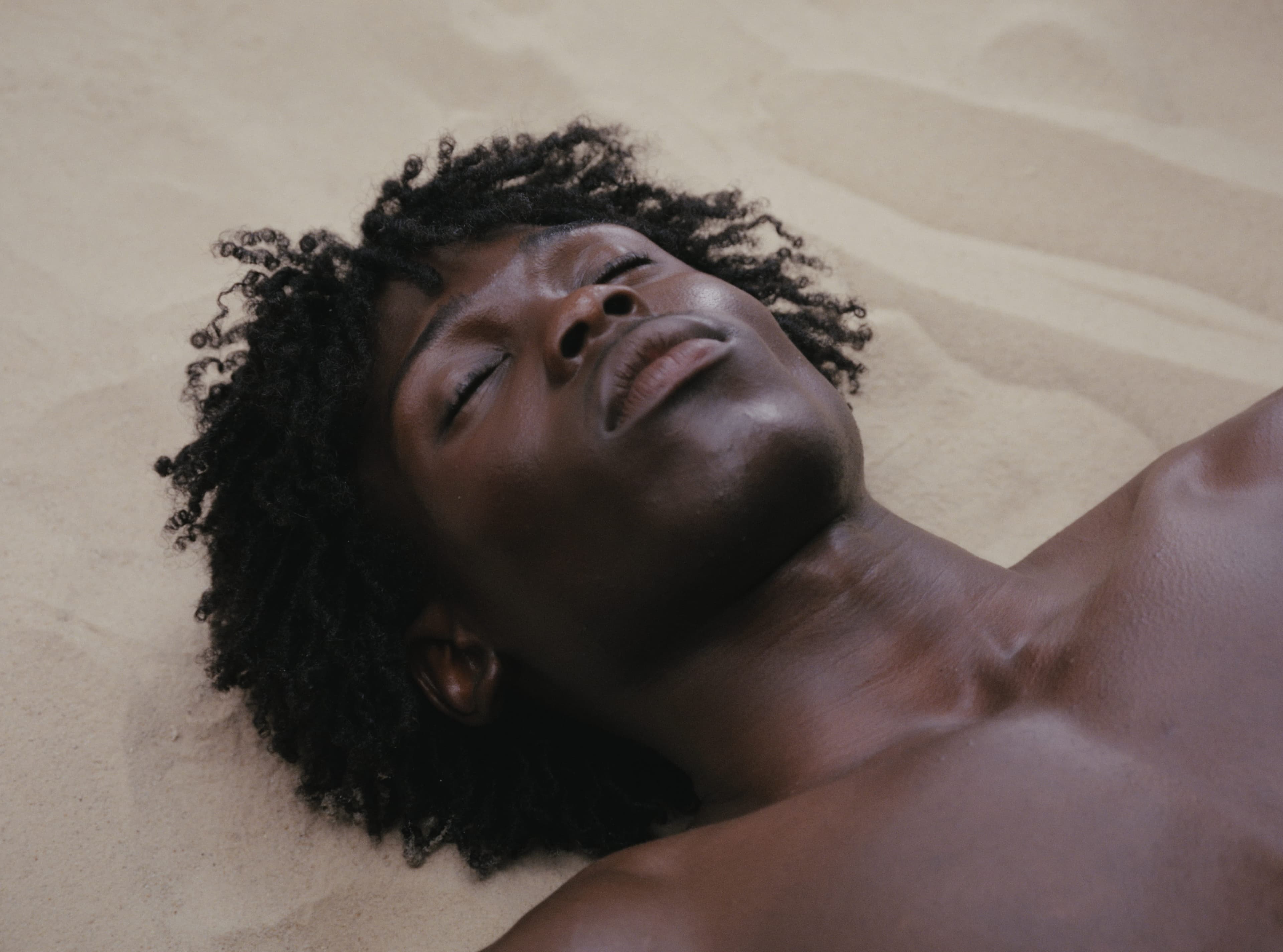 Mango Angola still 10