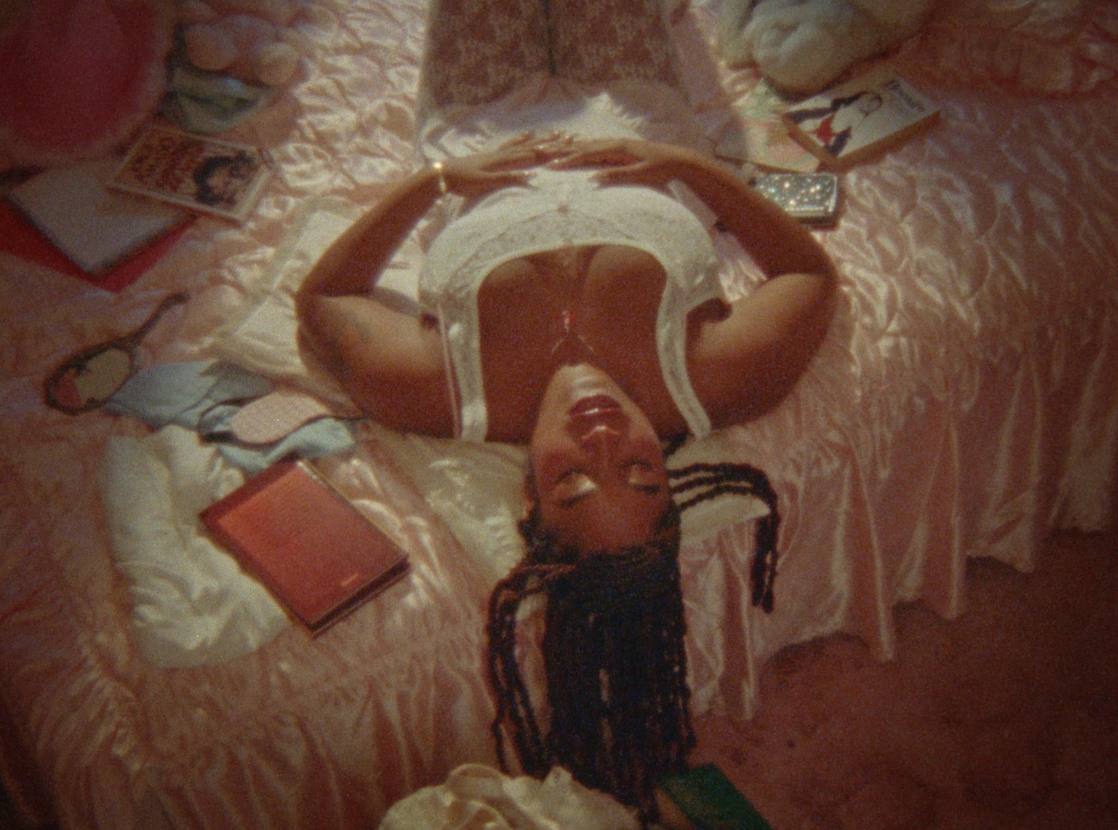 Naomy Vissolela - Atende o Telefone still 6