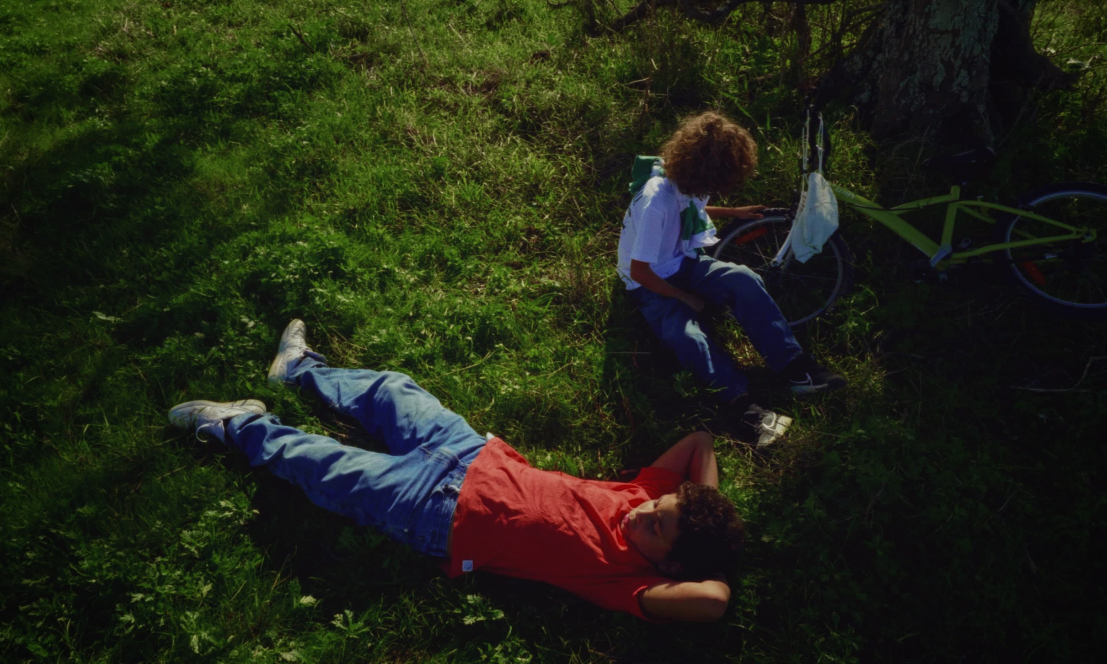 Napa feat. Van Zee - Infinito still 5