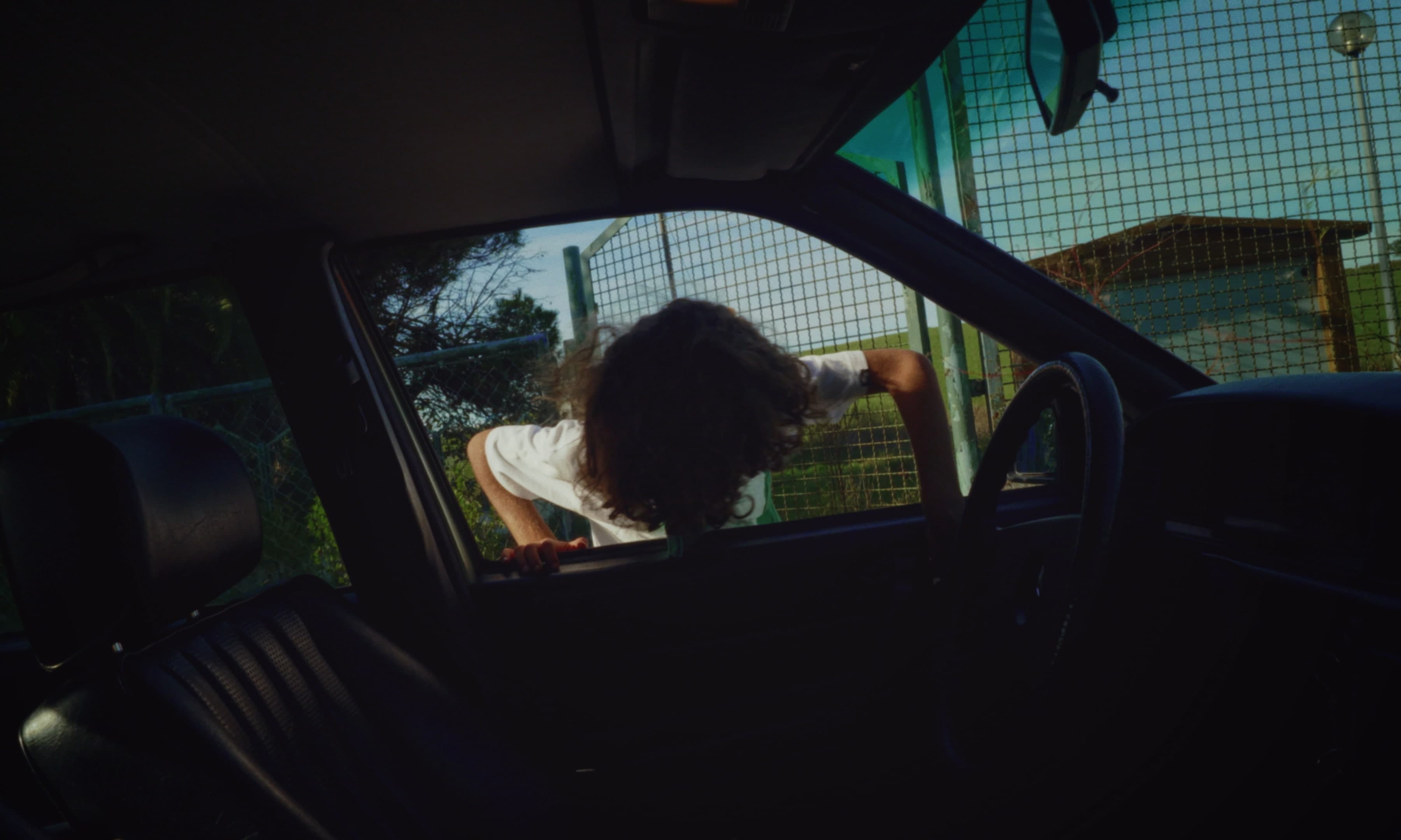 Napa feat. Van Zee - Infinito still 8