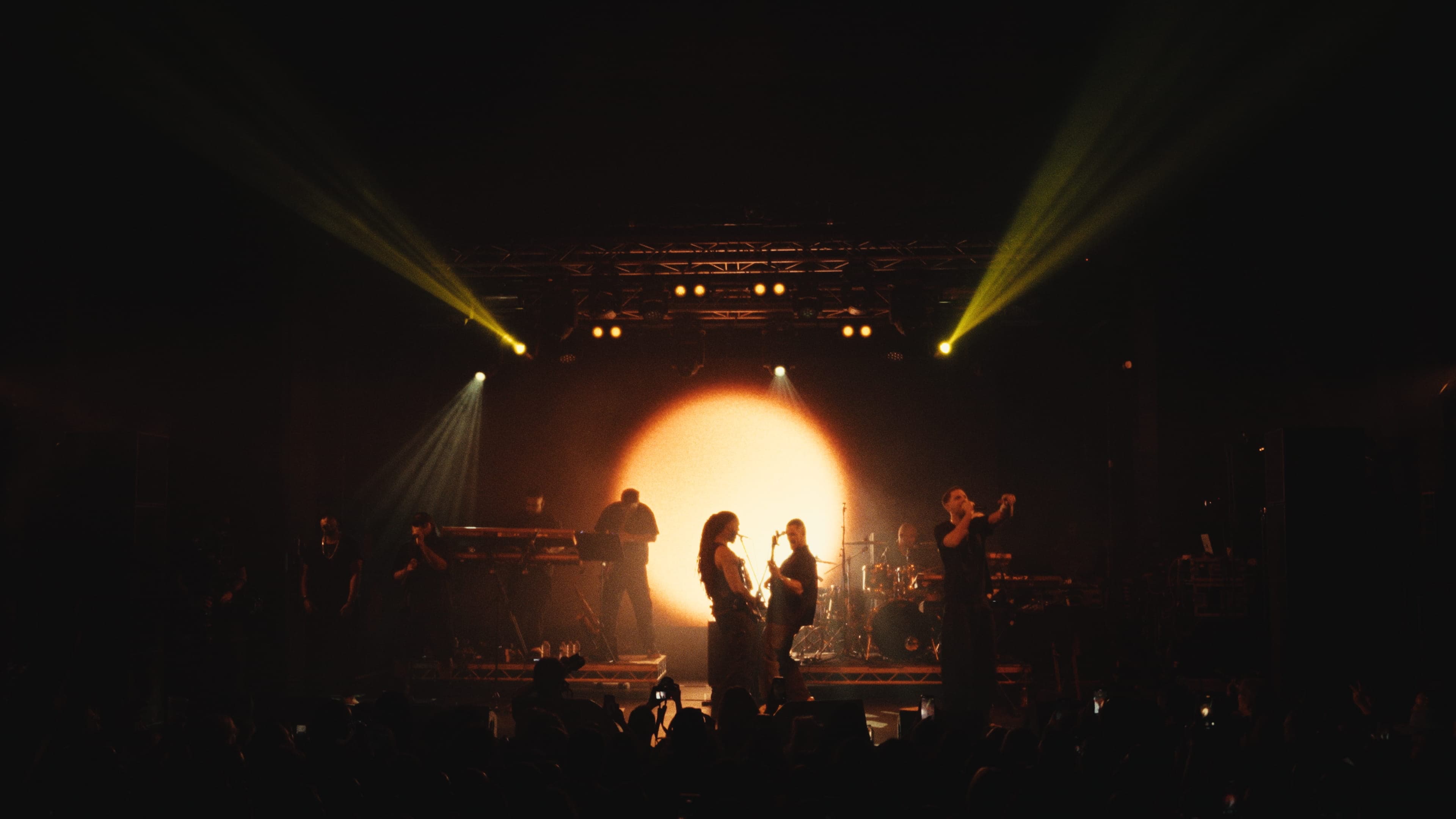 Richie Campbell live in London still 6